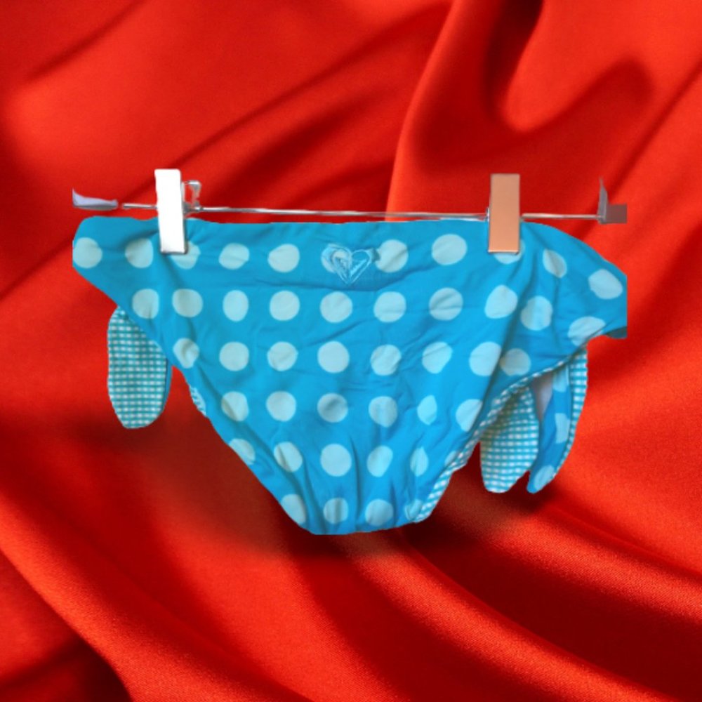 Roxy bikini no size tag 5 or 6 ? / bundle requirement - Picture 4 of 7